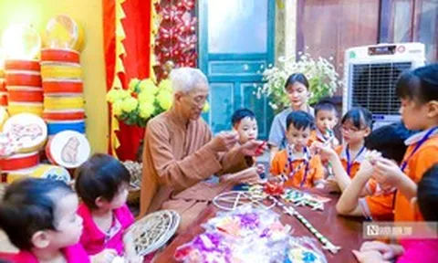 Đề xuất hỗ trợ tiền, hiện vật và khen thưởng để khuyến sinh