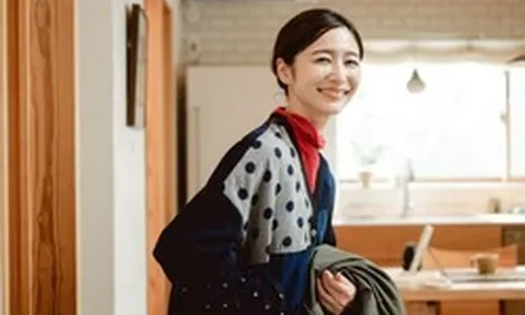 Kiếm được 20 triệu thấy đủ, kiếm 40 triệu lại thấy thiếu: Chiếc bẫy tiền bạc nhiều người mắc sau tuổi 40