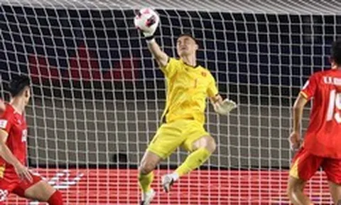 Lê Giang Patrik phải khâu 2 mũi, bỏ ngỏ khả năng bắt chính chiều nay ở FIFA ASEAN Cup