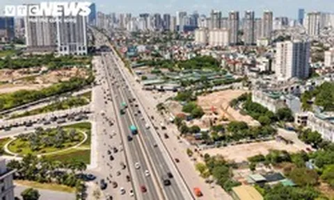 Giao thông trên Vành đai 3 trên cao trước đề xuất bỏ làn khẩn cấp