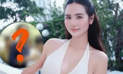 Sao Huyền Lizzie lại trông như thế này?