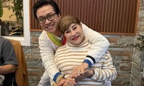 Vợ cũ Đàm Vĩnh Hưng nhắn gửi Tuấn Hưng 1 điều, viết thẳng "love you"