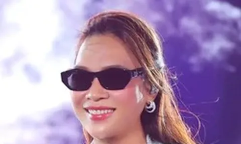 Cuộc đua concert nóng đỉnh điểm