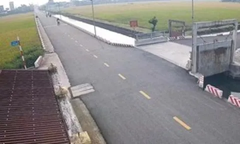Người đàn ông 67 tuổi tử vong khi cứu 2 cháu bé đuối nước