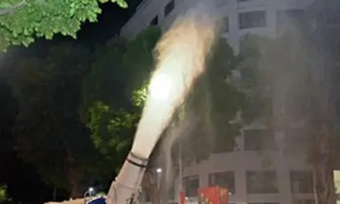 Hà Nội: Tiếp tục chạy xe phun sương dập bụi trong Vành đai 1