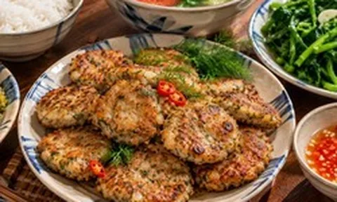 Ăn món gì cũng ngán, tôi mua mớ cá vụn 25.000 đồng về nấu được món ngon không tưởng