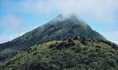 Siêu quần thể “Bà Nà Hills thứ 2” do Sun Group đầu tư nằm trên ngọn núi cao 1.000m dự kiến khởi công ngay trong tháng này