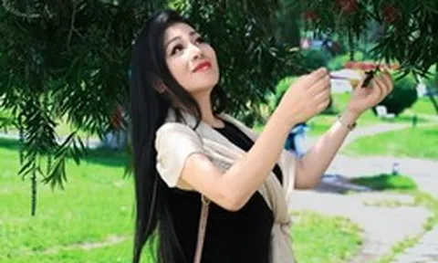Thu nhập của "nữ hoàng nhạc đỏ" có học vị Tiến sĩ, là mẹ đơn thân 4 con