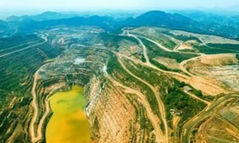 Reuters hé lộ thương vụ bí mật quanh mỏ vonfram lớn nhất Việt Nam: Nhóm Australia – Mỹ – Canada từng muốn mua quyền chi phối nhưng không thành