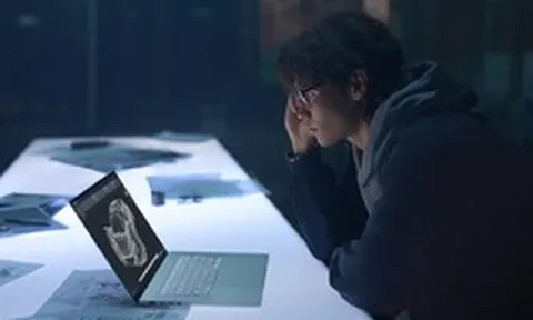 Laptop đồ họa 194.99 triệu khai mở gì cho Agentic AI?