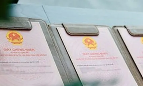 UBND cấp tỉnh quy định thủ tục thu hồi, cấp lại sổ đỏ