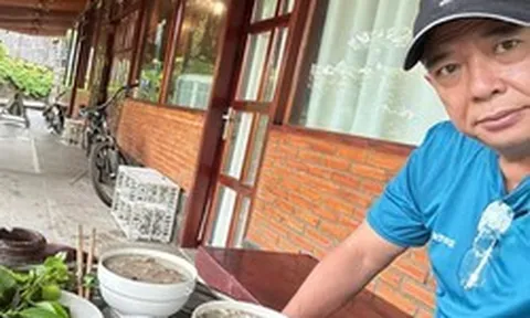 Nam nghệ sĩ đình đám bỏ showbiz đi bán quán nhậu ở đường Nguyễn Hữu Cảnh, giúp vợ NSND thăng tiến