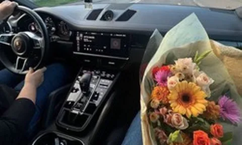 Nỗi khổ nói không ai tin của cô vợ cứ đến ngày lễ Tết, 20/10 là chồng "đập tiền" vào mặt