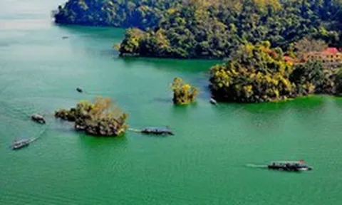 Việt Nam có một "vịnh Hạ Long trên núi" trải dài 500 ha: Thuộc khu Ramsar thứ 1.938 thế giới, vừa có động thái mới liên quan tới quy hoạch, sẽ chia thành 19 phân khu