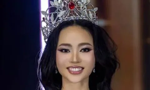 MC song ngữ cao 1,77 m đại diện Việt Nam ở Miss Charm 2026