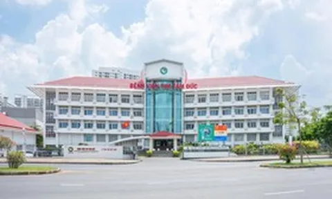 Lợi nhuận Bệnh viện Tim Tâm Đức sụt giảm 9 tháng đầu năm
