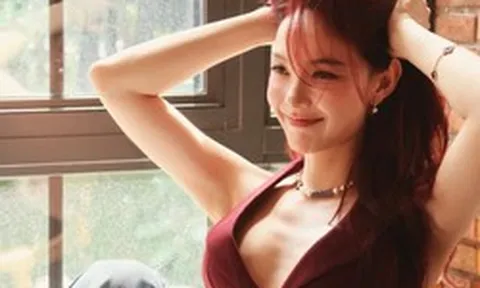 Mỹ nhân thuở bé theo mẹ bán cơm, lớn lên lấy Phó TGĐ công ty dệt may Tây Ninh: Được báo Trung gọi là "nữ thần Việt Nam"