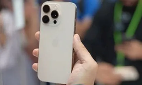 iPhone 16 Pro Max cũ đã giảm hơn 10 triệu đồng