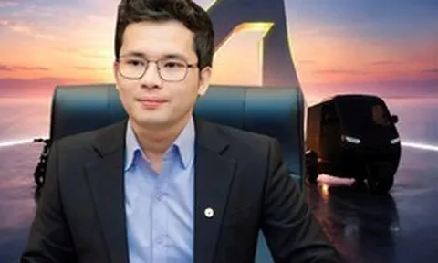 Một ca sĩ tham gia thiết kế xe máy điện cho “tay chơi mới” của Việt Nam