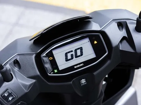 Suzuki ra mắt 'huyền thoại xe ga' 125cc: giá chưa tới 50 triệu đồng, thách thức Honda Air Blade
