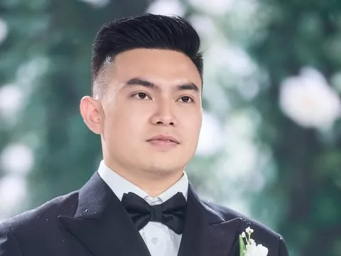 Tin nhắn Viết Vương gửi lúc 4h20p sáng