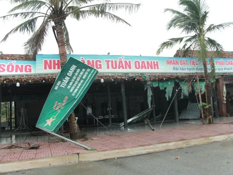 Chật vật khắc phục hậu quả, du lịch biển Hà Tĩnh vẫn chưa thể “hồi sinh”