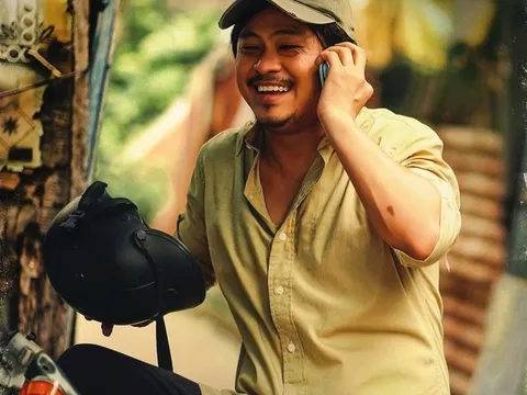 Tình hình nam diễn viên nổi tiếng bị vỡ nợ, phải về Long An bán bánh mì