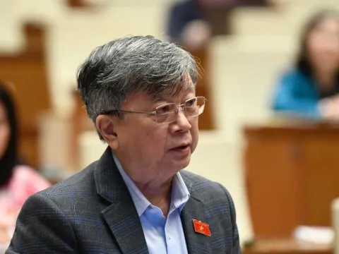 Lương của cán bộ, công chức, viên chức phải tương xứng với mức sống trung bình của xã hội