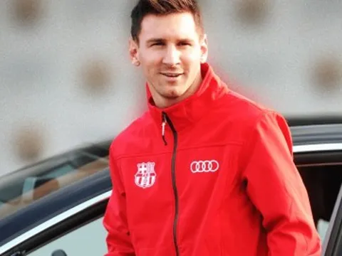 Khám phá bộ sưu tập siêu xe của Lionel Messi