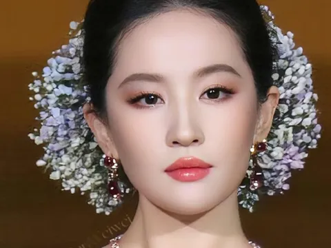 Trung Quốc 1,4 tỷ dân không ai cản được Lưu Diệc Phi