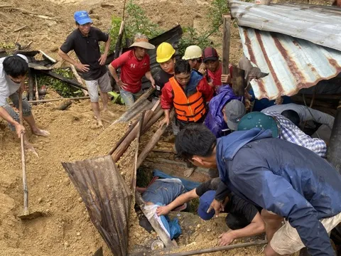 Hiện trường ngọn núi sạt lở khiến một người tử vong ở Đà Nẵng