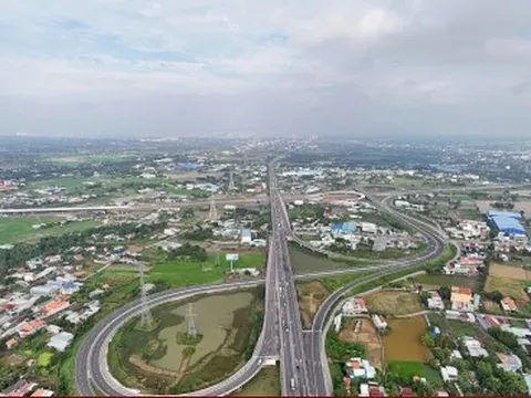 Toàn cảnh Vành đai 3 TP.HCM đoạn qua Tây Ninh tăng tốc về đích