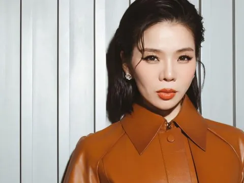 Lệ Quyên đã căng