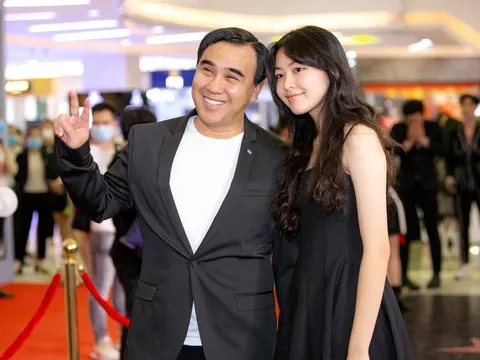 MC Quyền Linh xin tiền con ngay trên truyền hình, số tiền Lọ Lem chuyển bất ngờ: Còn ai bảo tiểu thư "ngồi mát ăn bát vàng" không?