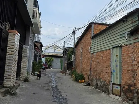 Khu dân cư tự phát hình thành trên đất lấn chiếm