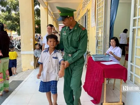 Chung tay vì trẻ em vùng biên: Hành trình nhỏ, ý nghĩa lớn