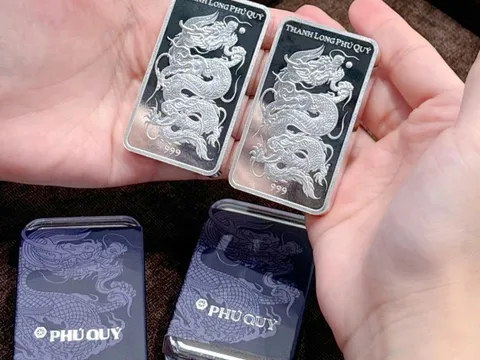 Giá bạc gặp áp lực