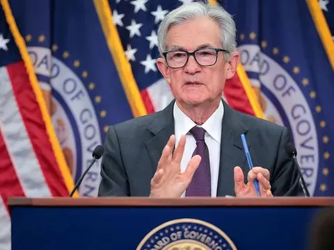 Fed lần đầu tiên làm điều này trong nhiệm kỳ thứ hai của ông Trump