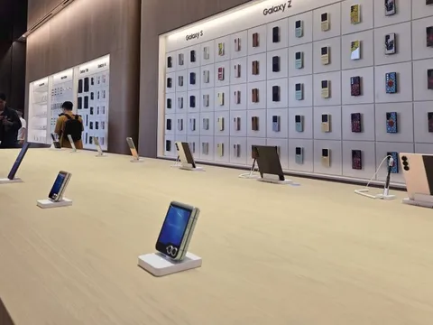 5 cái tên này đang 'ôm trọn' 70% thị phần điện thoại tại Việt Nam