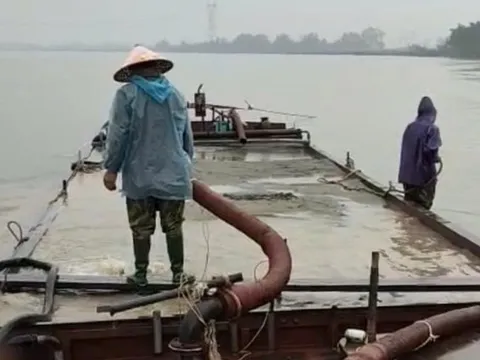 Lập tổ canh gác xuyên đêm, quyết liệt đấu tranh xử lý “cát tặc” ở Hà Tĩnh