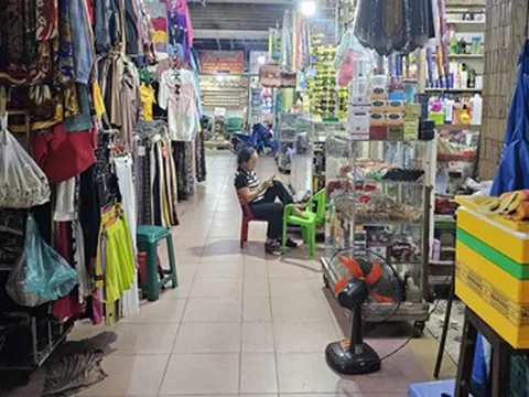 Hộ kinh doanh chật vật chuyển đổi thuế