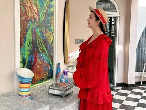 Nữ nghệ sĩ Việt sống trong biệt thự 1000m², lộng lẫy hơn cung điện