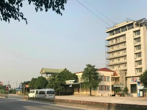 Ngân hàng rao bán nhiều tài sản thế chấp