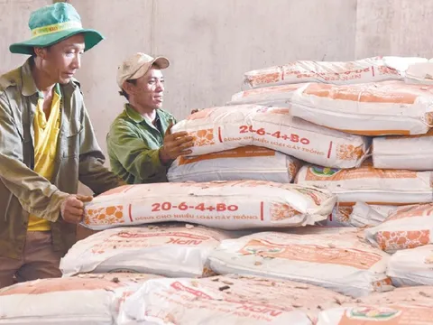 Ngành phân bón lãi kỷ lục