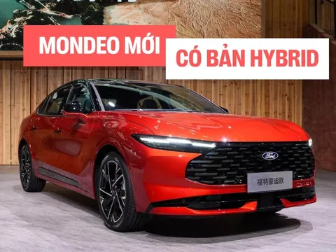 Ford làm mới mẫu sedan từng đấu Camry tại Việt Nam: Đầu gần giống Territory, màn hình siêu lớn bao trọn táp-lô, máy xăng và hybrid