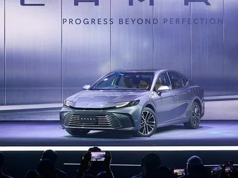 Toyota 'mạnh tay' cuối năm, miễn 100% phí trước bạ cho Camry, Vios và loạt xe chiến lược