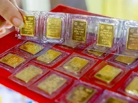 Giá vàng hôm nay 9/12: Đồng loạt giảm