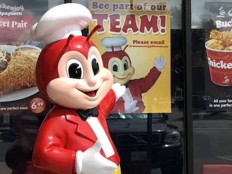 Gà rán Jollibee đang gây bão vì "săn tuần lộc" ở Việt Nam: Lãi đem về cho chủ Philippines tăng 45% lên gần 700 tỷ đồng trong 9T2025