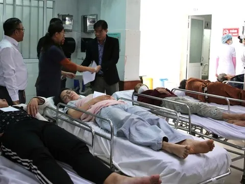 Chuyến xe sau đám cưới và bi kịch mất 4 người sau vụ tai nạn kinh hoàng