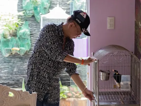 Nam nghệ sĩ từng là đại gia một thời, phường nào cũng có nhà: 62 tuổi sống an phận bên vợ 2 kém 23 tuổi